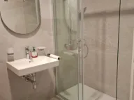 Izdavanje, jednosoban stan, 49m², Central Point, Podgorica - image 8