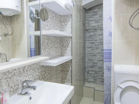 Prodaja, dvosoban stan, 63m², Centar, Zlatibor - image 4
