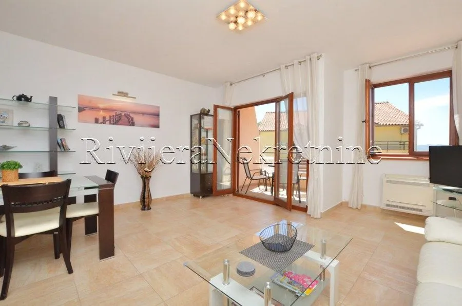 Prodaja, trosoban stan, 109m², Kamenari, Herceg Novi