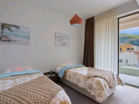 Sale, two bedroom apartment, 75m², Bulevar, Budva - image 8