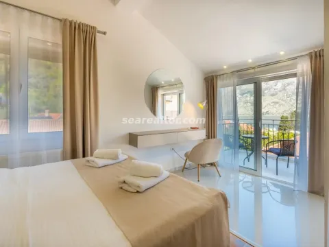 Prodaja, kuća, 240m², Stoliv, Kotor - image 14