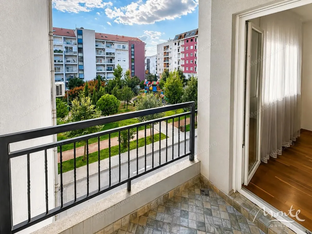 Prodaja, jednosoban stan, 53m², Ljubović, Podgorica