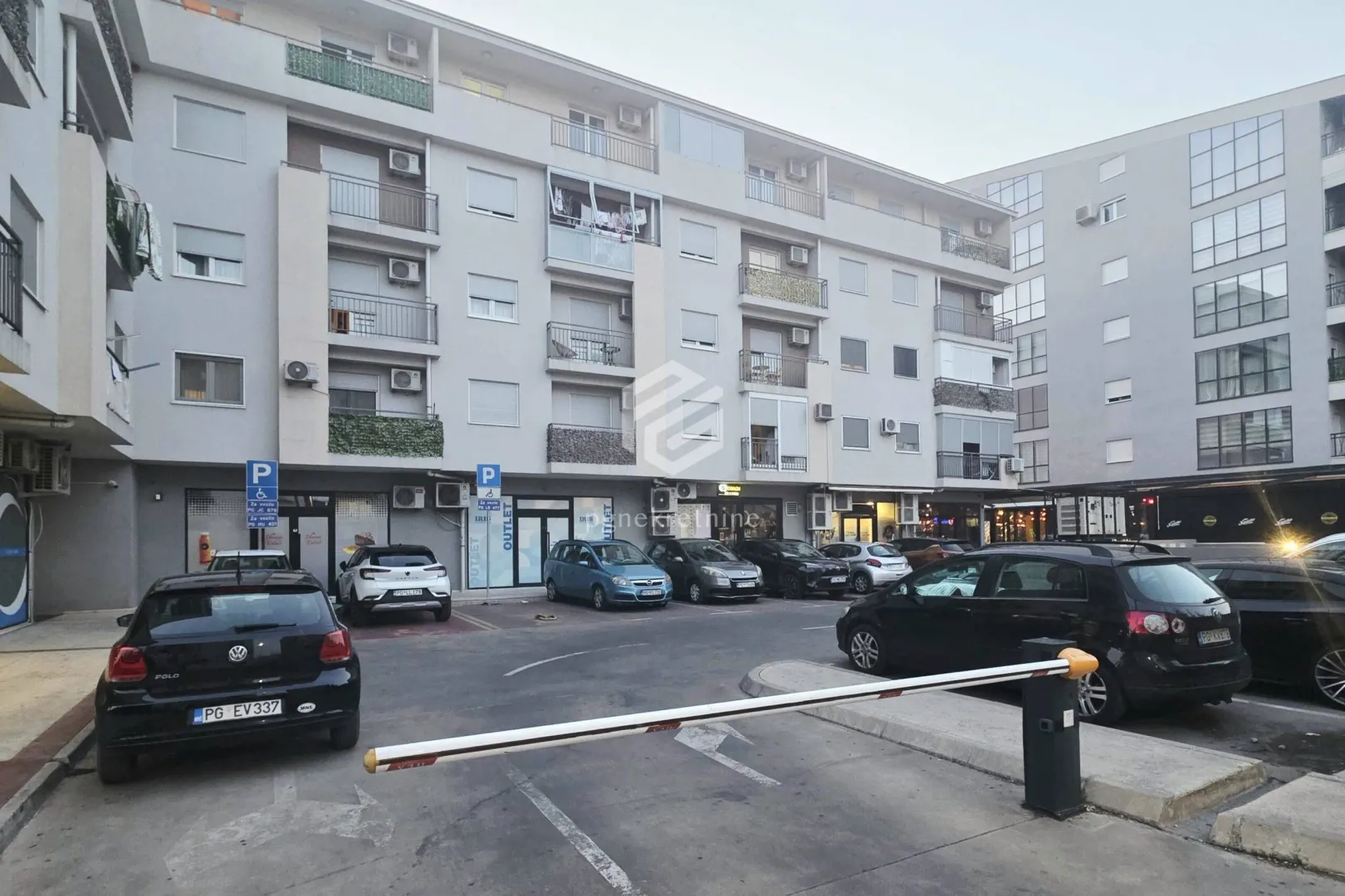Prodaja, jednosoban stan, 39m², Stari Aerodrom, Podgorica
