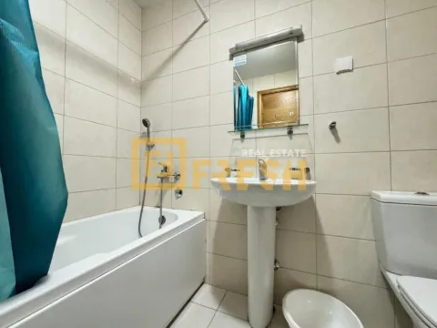 Izdavanje, trosoban stan, 86m², Stari Aerodrom, Podgorica - image 14
