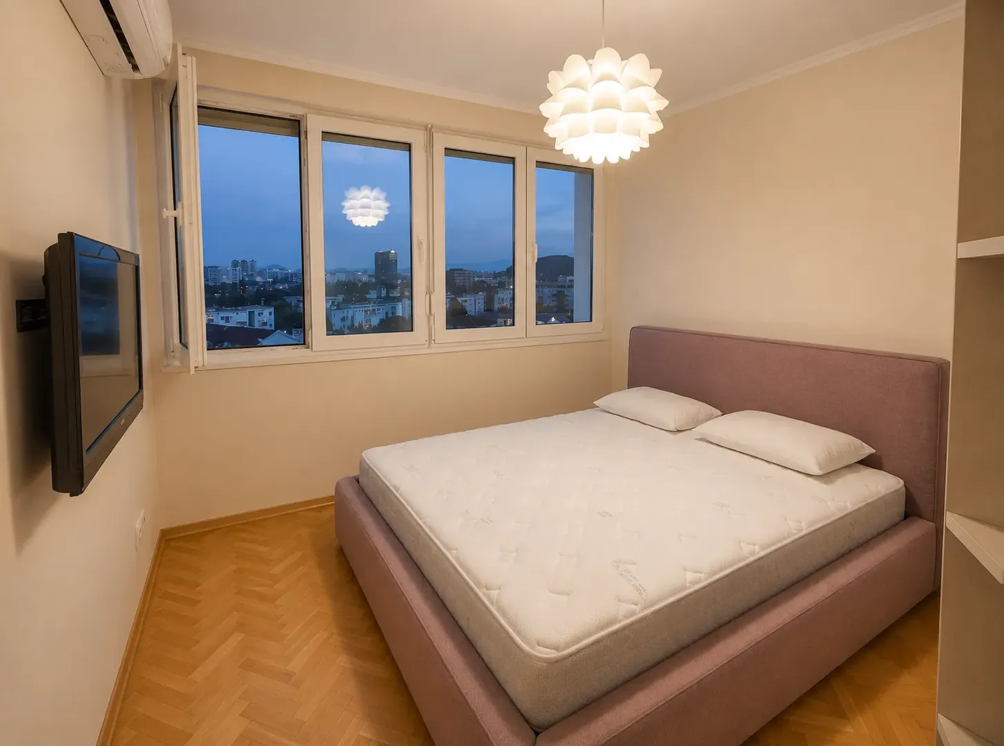 Rent, two bedroom apartment, 82m², Preko Morače, Podgorica