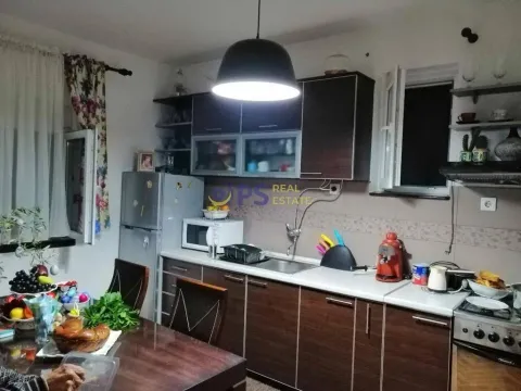 Izdavanje, kuća, 52m², Kotor, Crna Gora - image 15