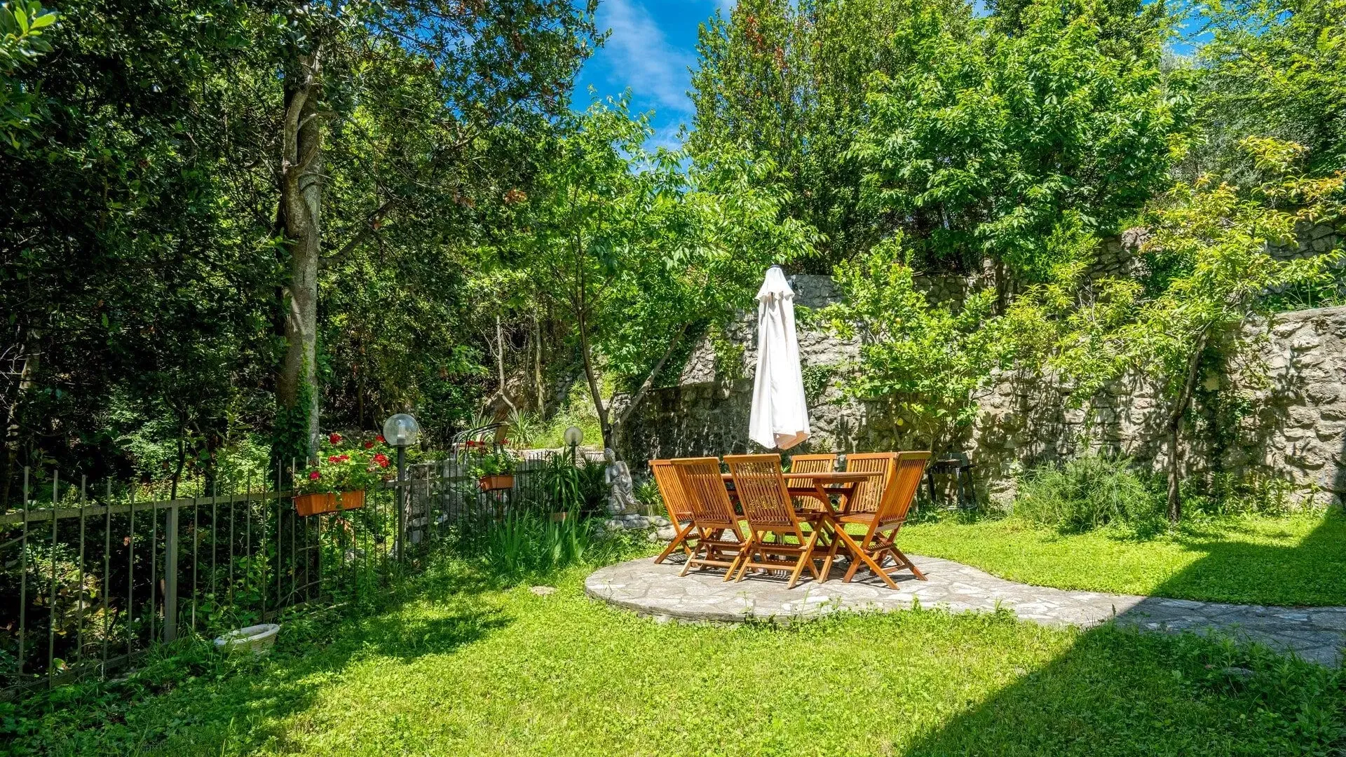 Sale, house, 150m², Budva, Crna Gora