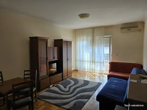 Izdavanje, garsonjera, 35m², Lion, Zvezdara Sve Podlokacije - image 2