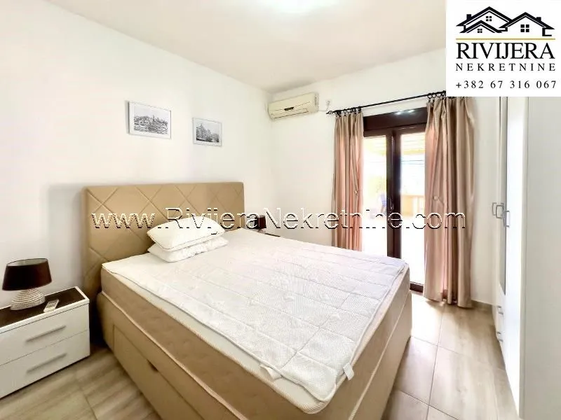 Sale, house, 370m², Đuraševići, Tivat