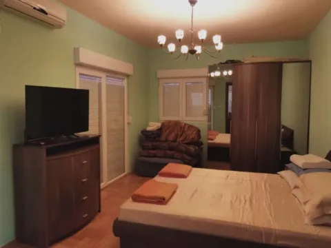 Sale, two bedroom apartment, 77m², Petrovac, Budva - image 3