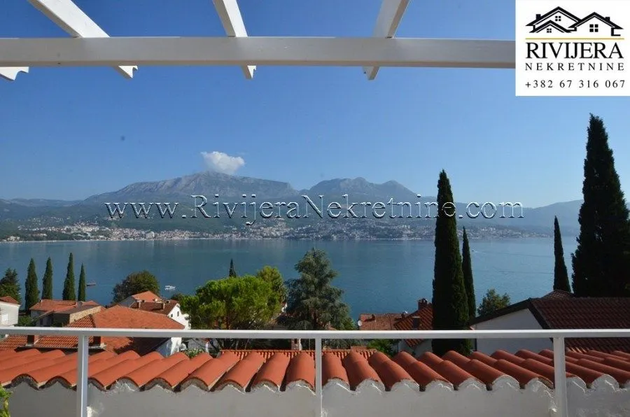 Prodaja, kuća, 203m², Njivice, Herceg Novi