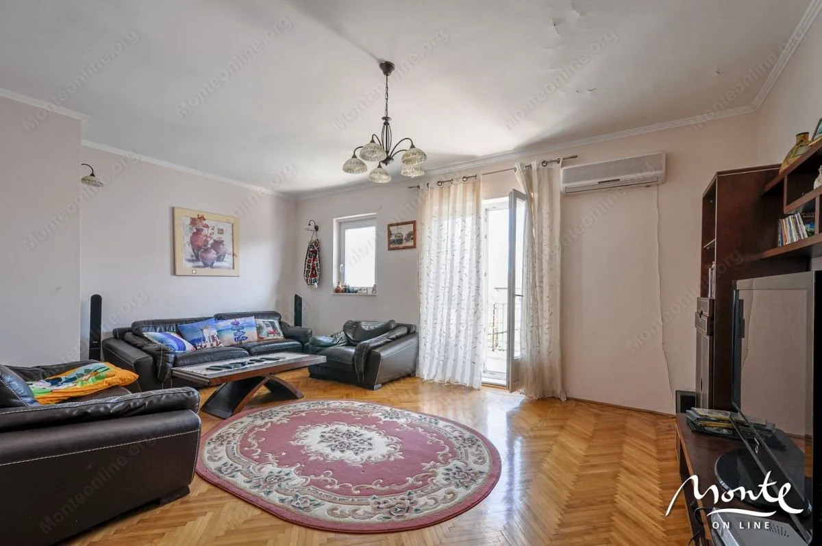 Prodaja, kuća, 181m², Bijela, Herceg Novi