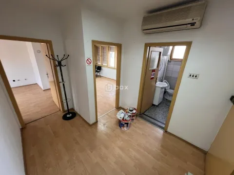 Izdavanje, dvosoban stan, 65m², Centar, Niš - image 8