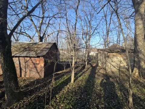 Zemljište in Veliki Radanovac