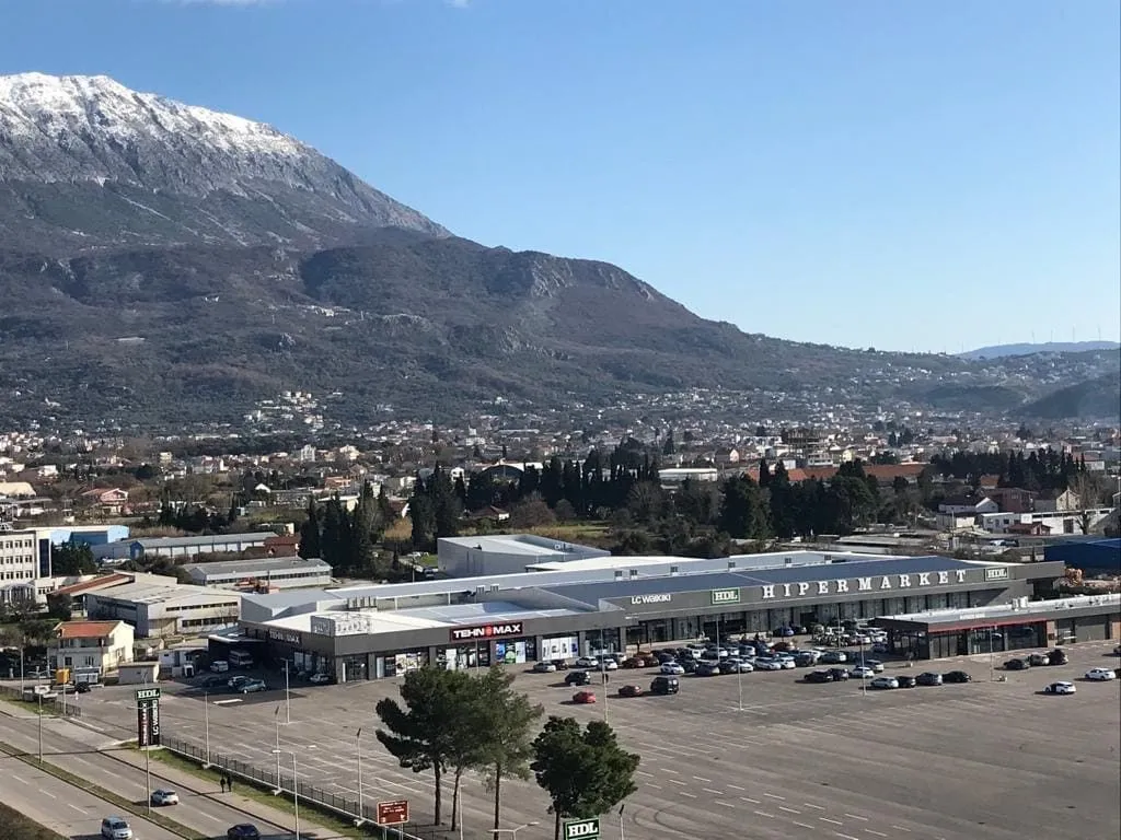 Sale, one bedroom apartment, 46m², Centar, Bar