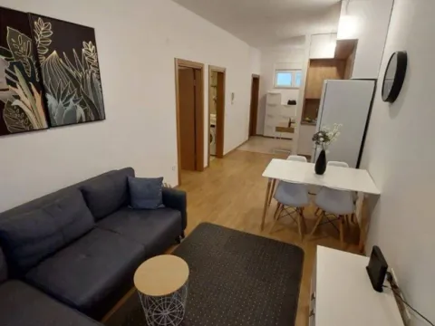 Sale, two bedroom apartment, 60m², Podkošljun, Budva