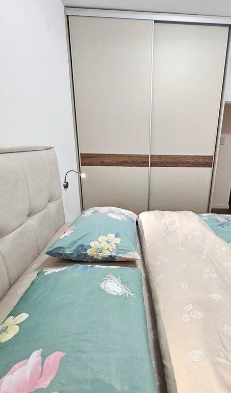 Izdavanje, jednosoban stan, 46m², Stari Aerodrom, Podgorica