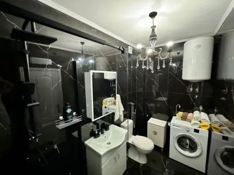 Izdavanje, dvosoban stan, 70m², Mažina, Tivat - image 10