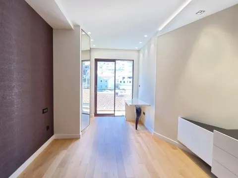 Sale, two bedroom apartment, 108m², Budva, Crna Gora - image 22