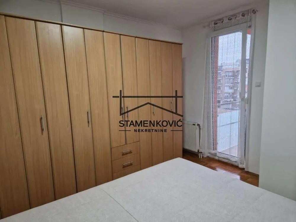 Prodaja, jednosoban stan, 42m², Socijalno, Novi Sad Sve Podlokacije