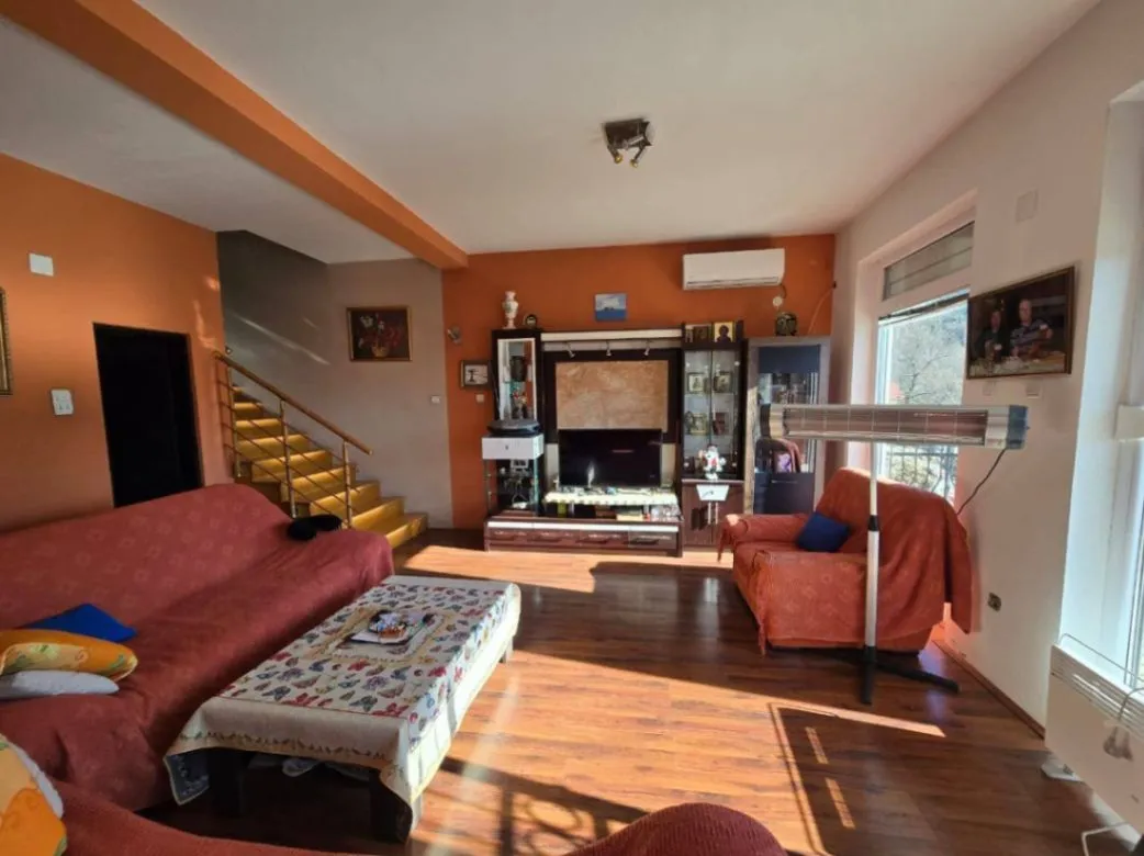 Sale, house, 276m², Buljarica, Budva