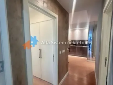 Izdavanje, trosoban stan, 85m², Savski Venac, Beograd - image 6