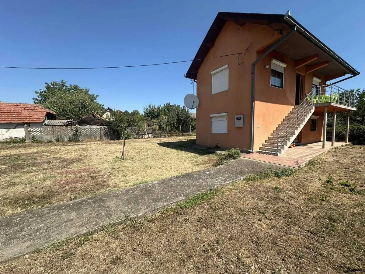 Prodaja, kuća, 136m², Ćuprija, Srbija