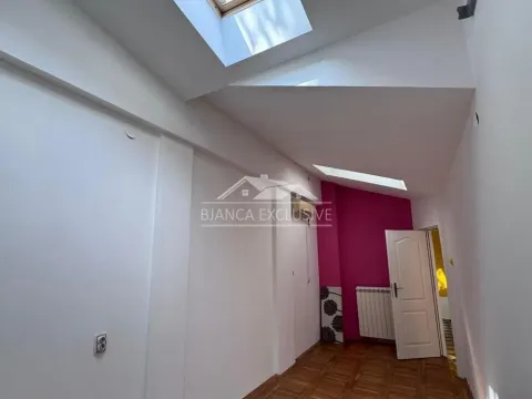 Prodaja, stan, 166m², Vračar Sve Podlokacije, Beograd - image 9