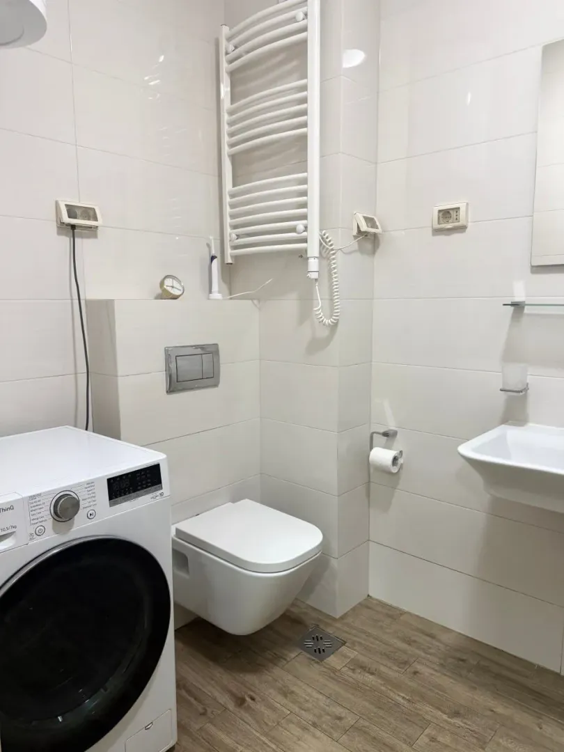 Prodaja, četvorosoban stan, 72m², Podgorica, Crna Gora