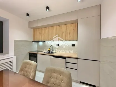 Rent, house, 80m², Stari Grad, Beograd - image 5