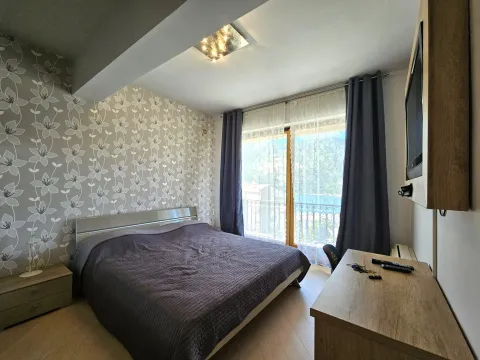 Prodaja, dvosoban stan, 106m², Dobrota, Kotor - image 7