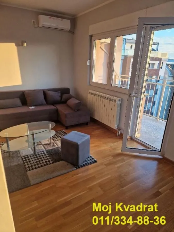 Rent, three bedroom apartment, 90m², Lekino Brdo, Voždovac Sve Podlokacije