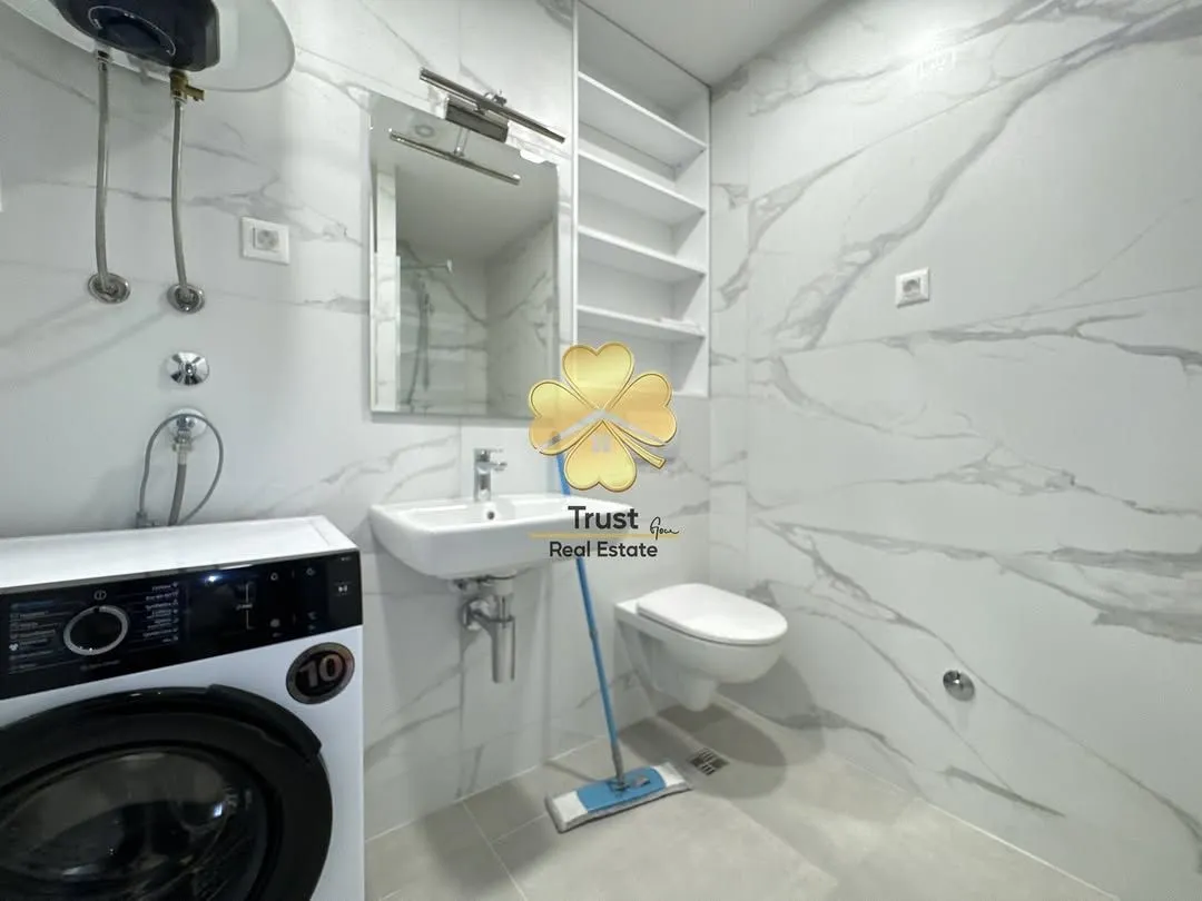 Izdavanje, jednosoban stan, 50m², Stari Aerodrom, Podgorica