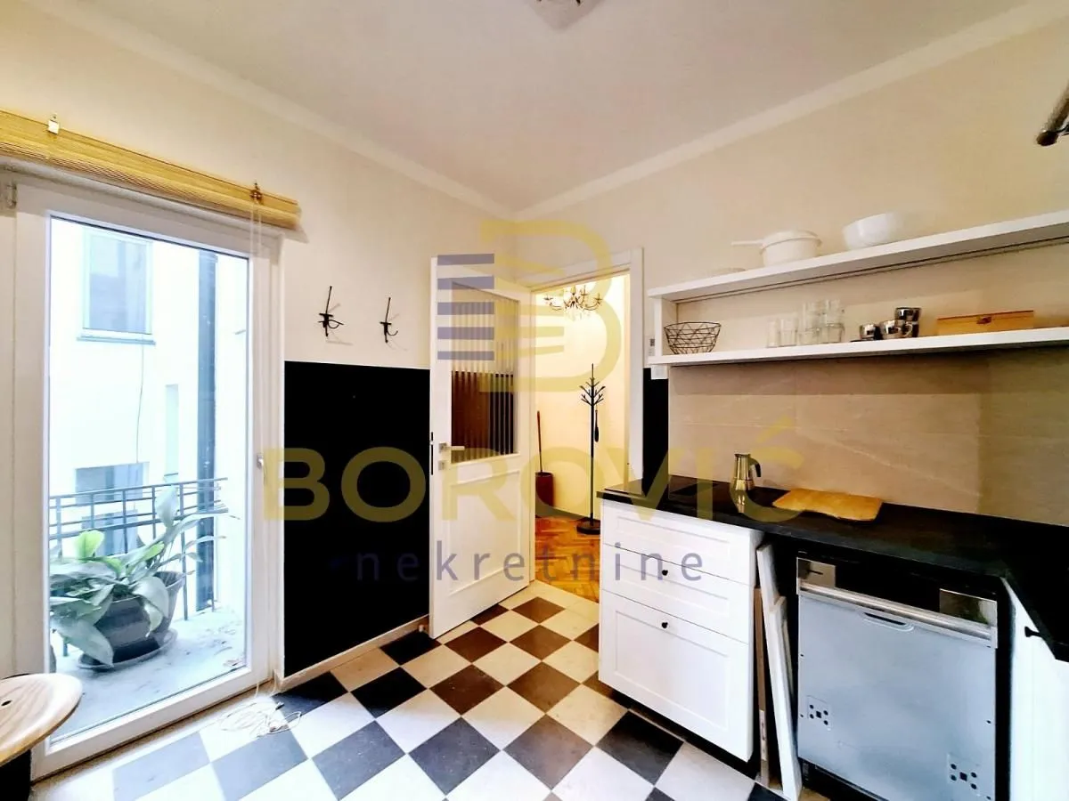Prodaja, stan, 160m², Stari Grad, Beograd