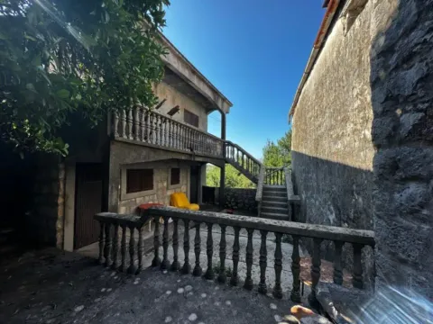 Prodaja, kuća, 169m², Rose, Herceg Novi