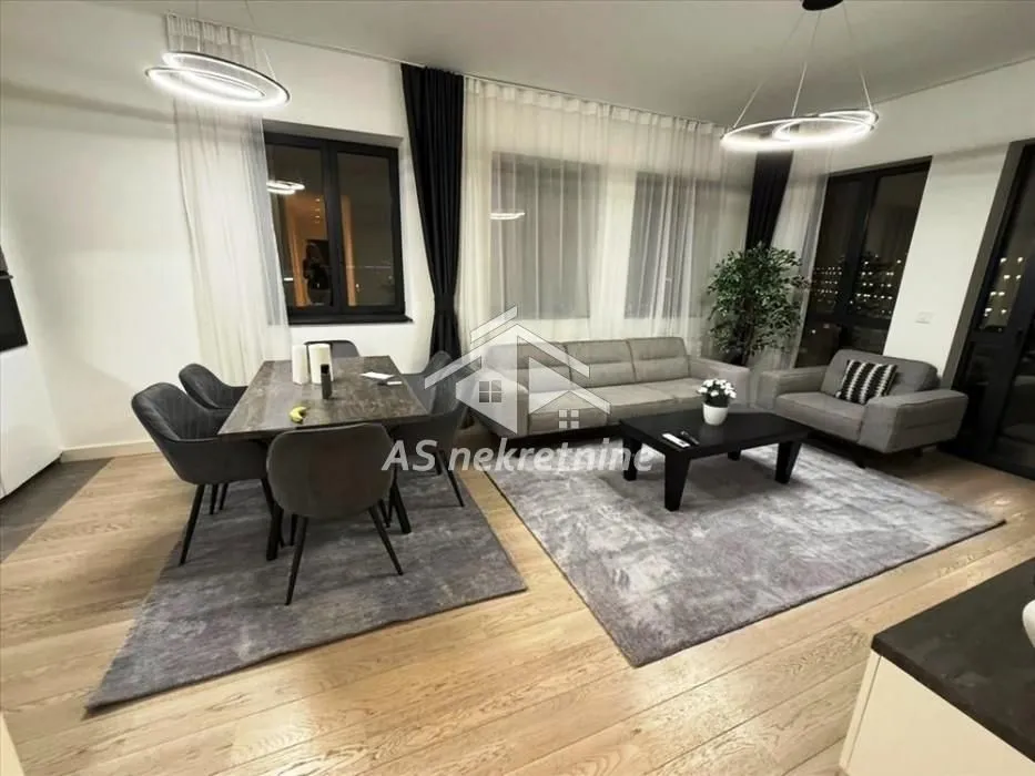 Rent, four bedroom apartment, 111m², Savski Venac, Beograd