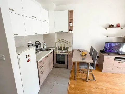 Prodaja, stan, 38m², City Kvart, Podgorica - image 3