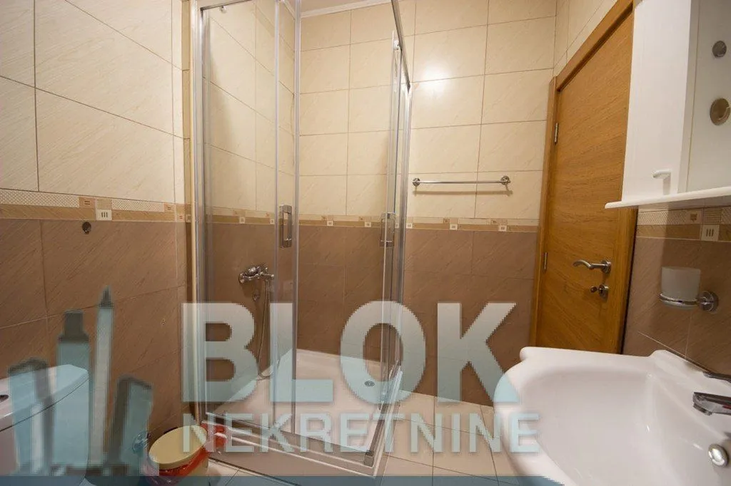 Izdavanje, dvosoban stan, 93m², Zabjelo, Podgorica