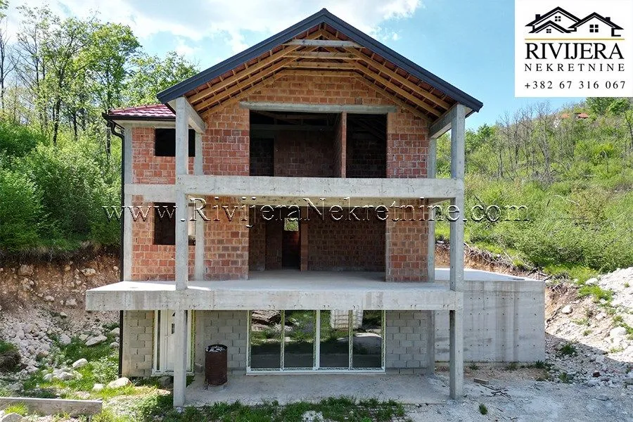 Prodaja, kuća, 200m², Risan, Kotor