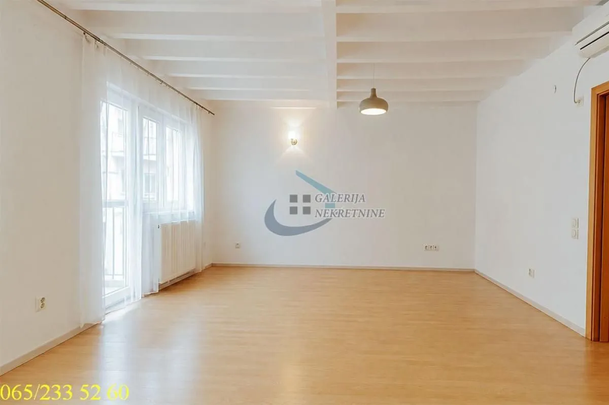 Prodaja, dvosoban stan, 68m², Stari Grad, Beograd