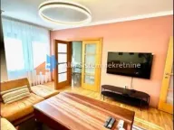 Izdavanje, trosoban stan, 80m², Stari Grad, Beograd - image 3