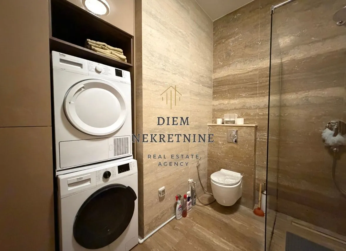 Rent, three bedroom apartment, 116m², Kod Capital Plaze, Podgorica