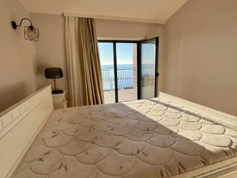 Rent, house, 200m², Reževići, Budva - image 10