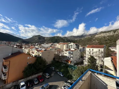 Sale, one bedroom apartment, 50m², Adok, Budva - image 10