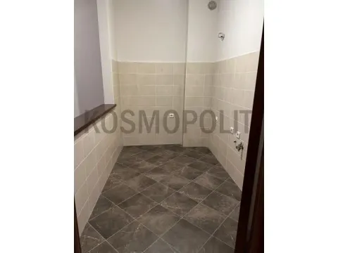 Sale, three bedroom apartment, 74m², Vračar Hram, Vračar Sve Podlokacije - image 7