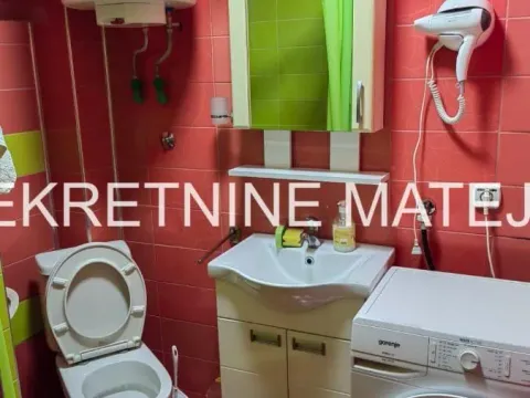 Izdavanje, dvosoban stan, 55m², Veliki park, Kragujevac - image 11