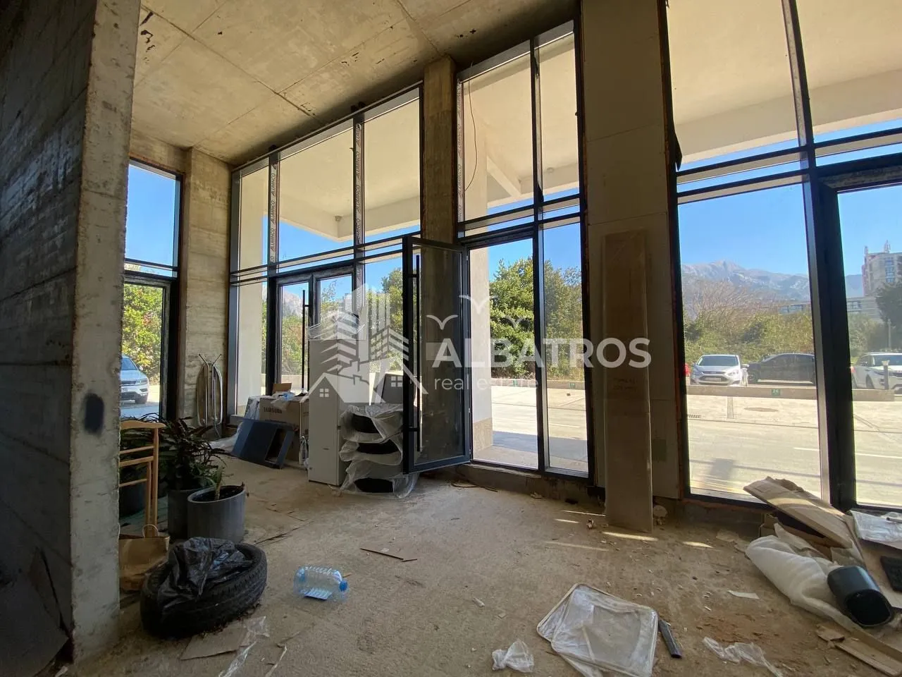Sale, office space, 115m², Centar, Bar