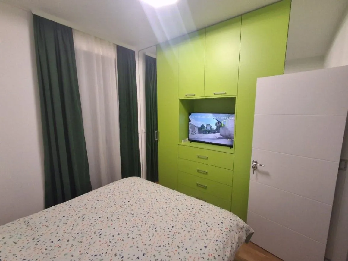 Izdavanje, jednosoban stan, 42m², Tološi, Podgorica