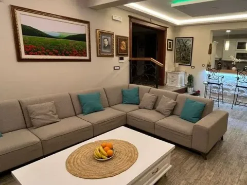 Prodaja, kuća, 500m², Bar, Crna Gora - image 21