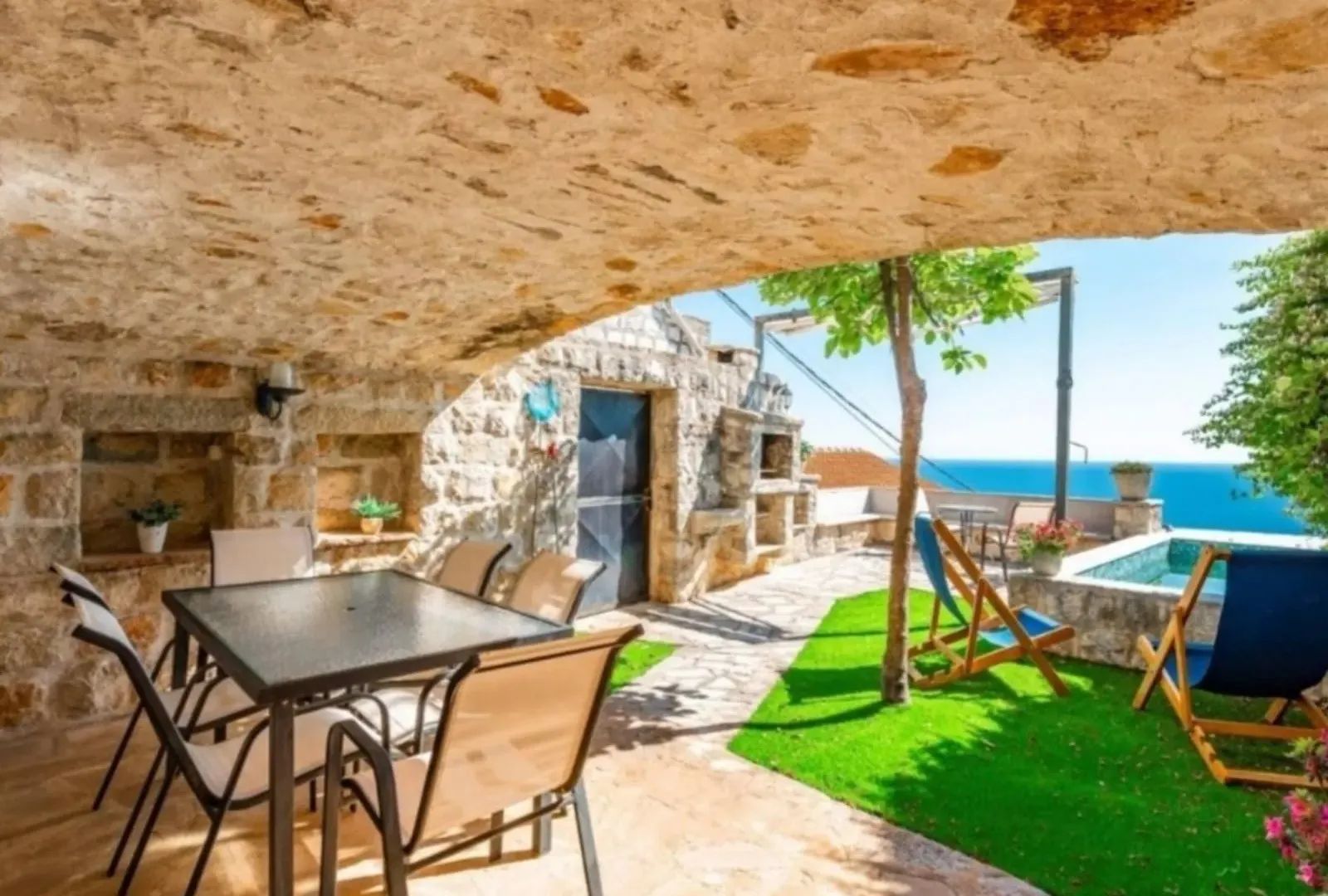 Sale, house, 115m², Reževići, Budva